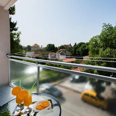 Апартаменти Luxury Galant 2