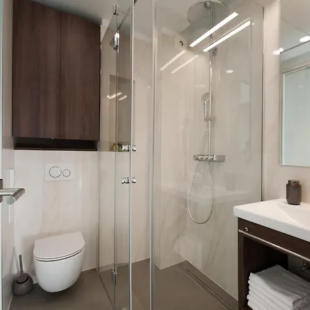 Luxury Galant 2 Апартаменти Спліт