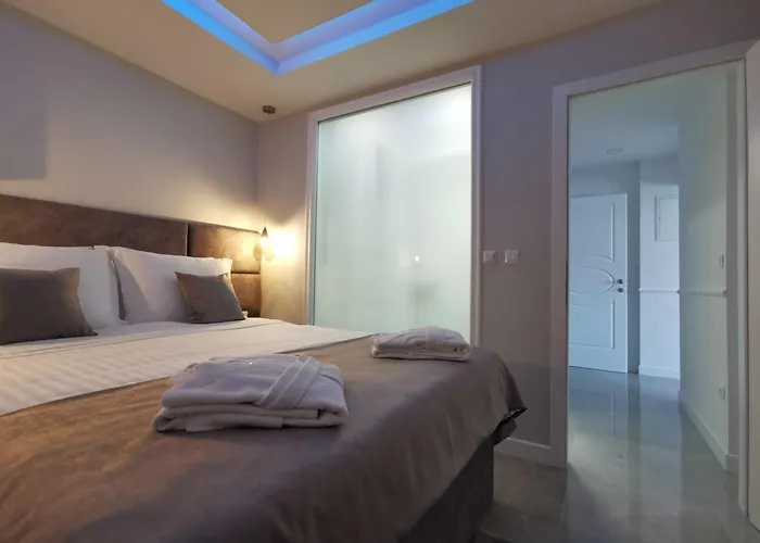 Luxury Galant 2 公寓 *